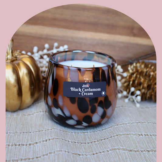Black Cardamom & Cream | 16 oz Tortoise Shell Candle