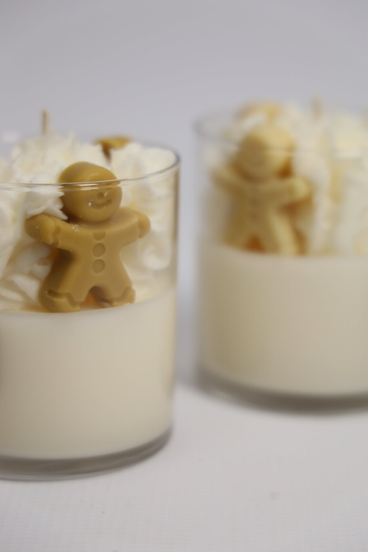 Gingerbread Man Whipped Candle